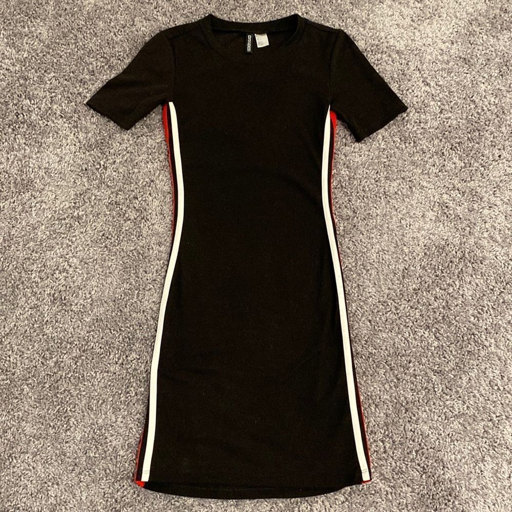 Short Sleeve Dress